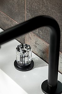 Смеситель для раковины Boheme ELEGANTE 152-B-EL черный купить в интернет-магазине сантехники Sanbest