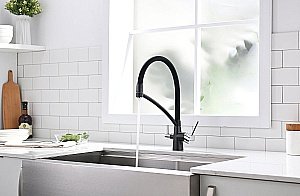 Смеситель для кухни Paulmark Sigen Si213111-BLM Черный купить в интернет-магазине сантехники Sanbest