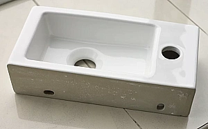 Раковина подвесная Vincea 37 VBS-133R/L белая купить в интернет-магазине Sanbest