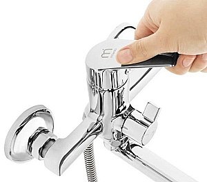 Смеситель для ванны Milardo Nelson NELSBLCM10 хром купить в интернет-магазине сантехники Sanbest