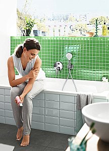 Душевая лейка Hansgrohe Crometta 100 Vario 26824400 купить в интернет-магазине сантехники Sanbest