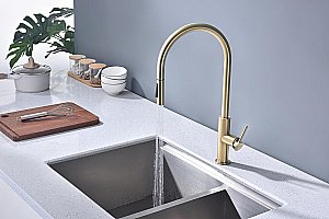 Смеситель для кухни Paulmark Senso Se215180-LG светлое золото купить в интернет-магазине сантехники Sanbest