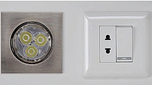 Зеркало Aquanet Фредерика 140 в ванную от интернет-магазине сантехники Sanbest