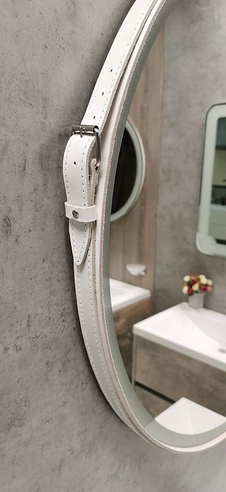 Зеркало с подсветкой Art&Max Milan AM-Mil-650-DS-F 65 в ванную от интернет-магазине сантехники Sanbest