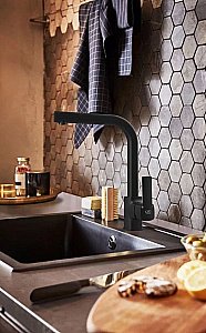 Смеситель для кухни GPD Pedra Colored MTE160-S черный купить в интернет-магазине сантехники Sanbest