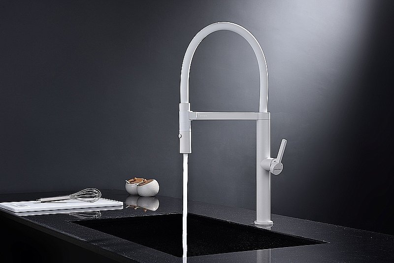 Смеситель для кухни Paulmark Leader Le214101-WH белый матовый купить в интернет-магазине сантехники Sanbest