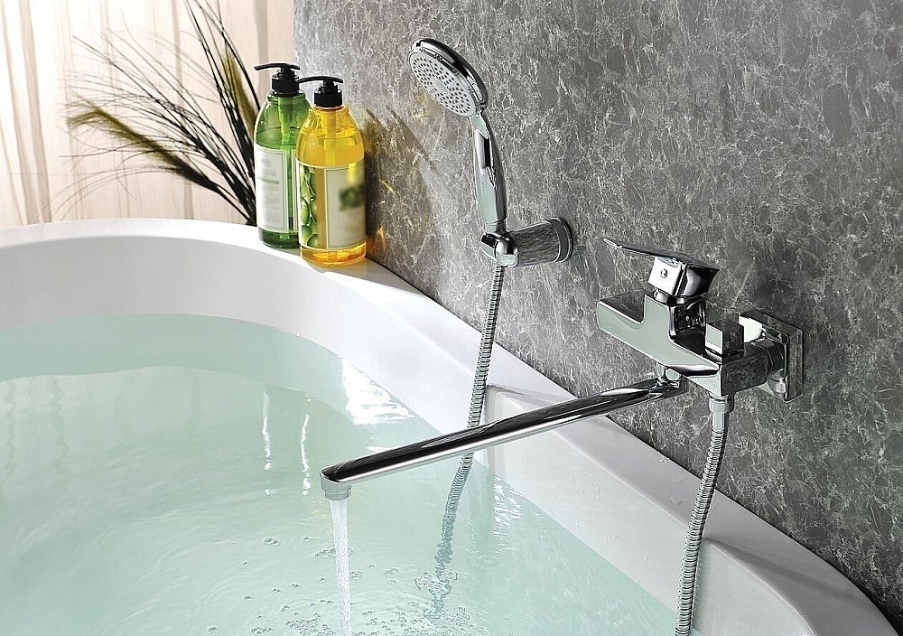 Смеситель для ванны Lemark Basis LM3617C купить в интернет-магазине сантехники Sanbest