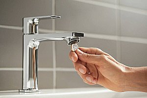 Смеситель для раковины Hansgrohe Rebris E 72557000 купить в интернет-магазине сантехники Sanbest