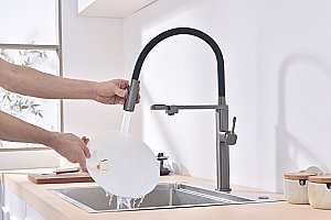 Смеситель для кухни Vincea VKF-119GM вороненая сталь купить в интернет-магазине сантехники Sanbest