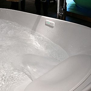Ванна Toto Neorest Bathtub PJYD2200PWEE#GW 220x105 купить в интернет-магазине Sanbest