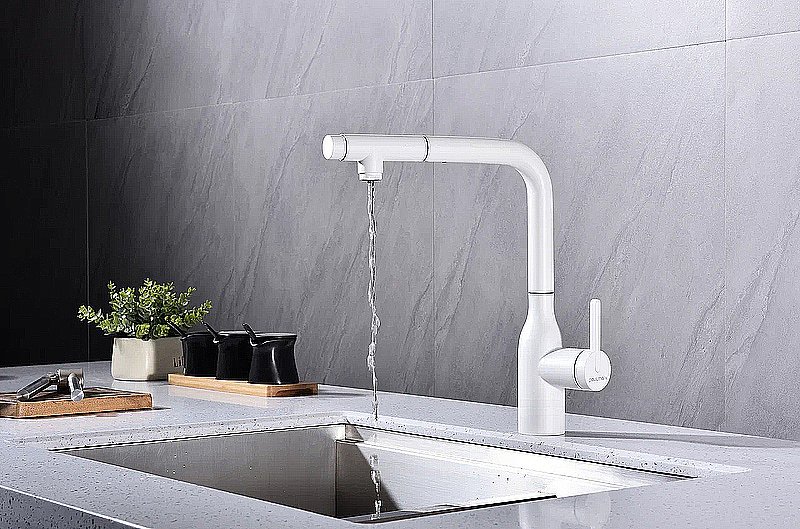 Смеситель для кухни Paulmark Viper Vi213105-WH белый матовый купить в интернет-магазине сантехники Sanbest