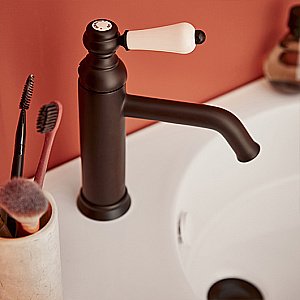 Cмеситель для раковины Jacob Delafon LOUISE E24360-BL черный матовый купить в интернет-магазине сантехники Sanbest