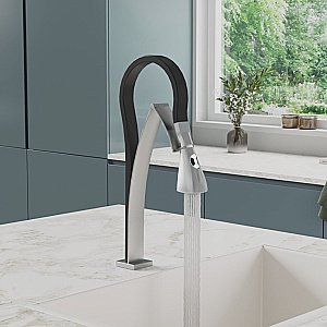 Смеситель для кухни Paini Hybrid HKPA557YOSIKKM сталь/черный купить в интернет-магазине сантехники Sanbest