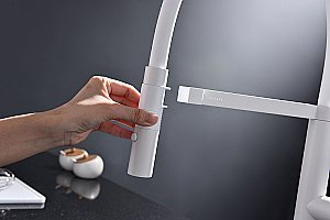 Смеситель для кухни Paulmark Leader Le214101-WH белый матовый купить в интернет-магазине сантехники Sanbest