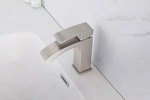 Смеситель для раковины ABBER Wasserfall AF8610SP сатин купить в интернет-магазине сантехники Sanbest