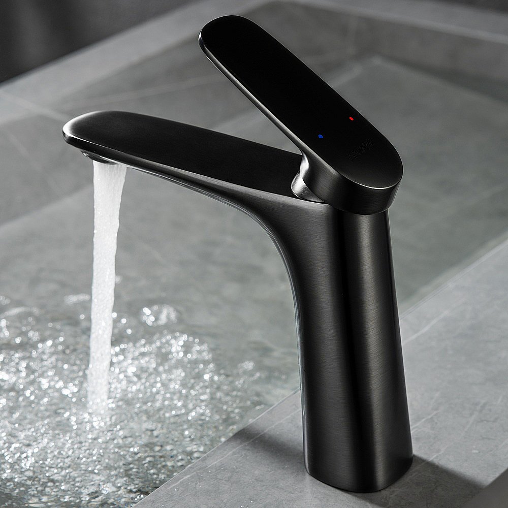 Смеситель для раковины Black&White Universe UK8701B черная матовая купить в интернет-магазине сантехники Sanbest