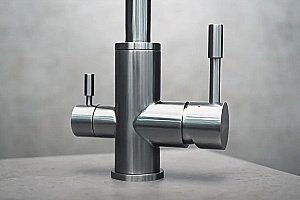 Смеситель для кухни Lemark Expert LM5061GMN графит купить в интернет-магазине сантехники Sanbest