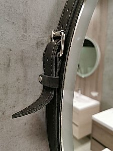 Зеркало с подсветкой Art&Max Milan AM-Mil-650-DS-F-Nero 65 в ванную от интернет-магазине сантехники Sanbest