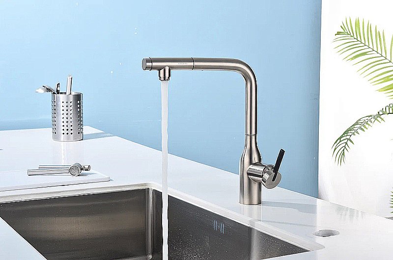 Смеситель для кухни Paulmark Viper Vi213105-BS брашированная сталь купить в интернет-магазине сантехники Sanbest