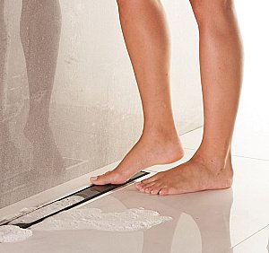 Душевой трап PESTAN Confluo Premium Glass Line 550 черное стекло/матовый хром купить в интернет-магазине Sanbest