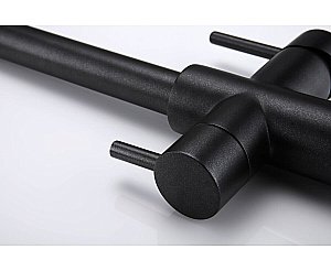 Смеситель для кухни Paulmark Lange La214212-BLM черный  купить в интернет-магазине сантехники Sanbest