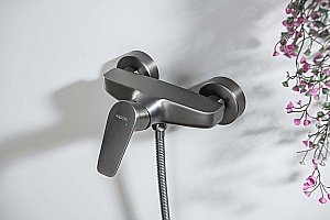 Cмеситель для душа Aquatek Бетта AQ1160BGM оружейная сталь купить в интернет-магазине сантехники Sanbest