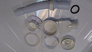 Сифон для низкого поддона CeruttiSpa 6055 купить в интернет-магазине сантехники Sanbest