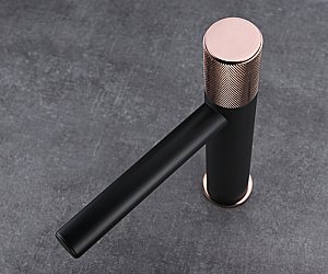 Смеситель для раковины Bronze de Luxe Avantgarde 2030MH черный/розовое золото купить в интернет-магазине сантехники Sanbest