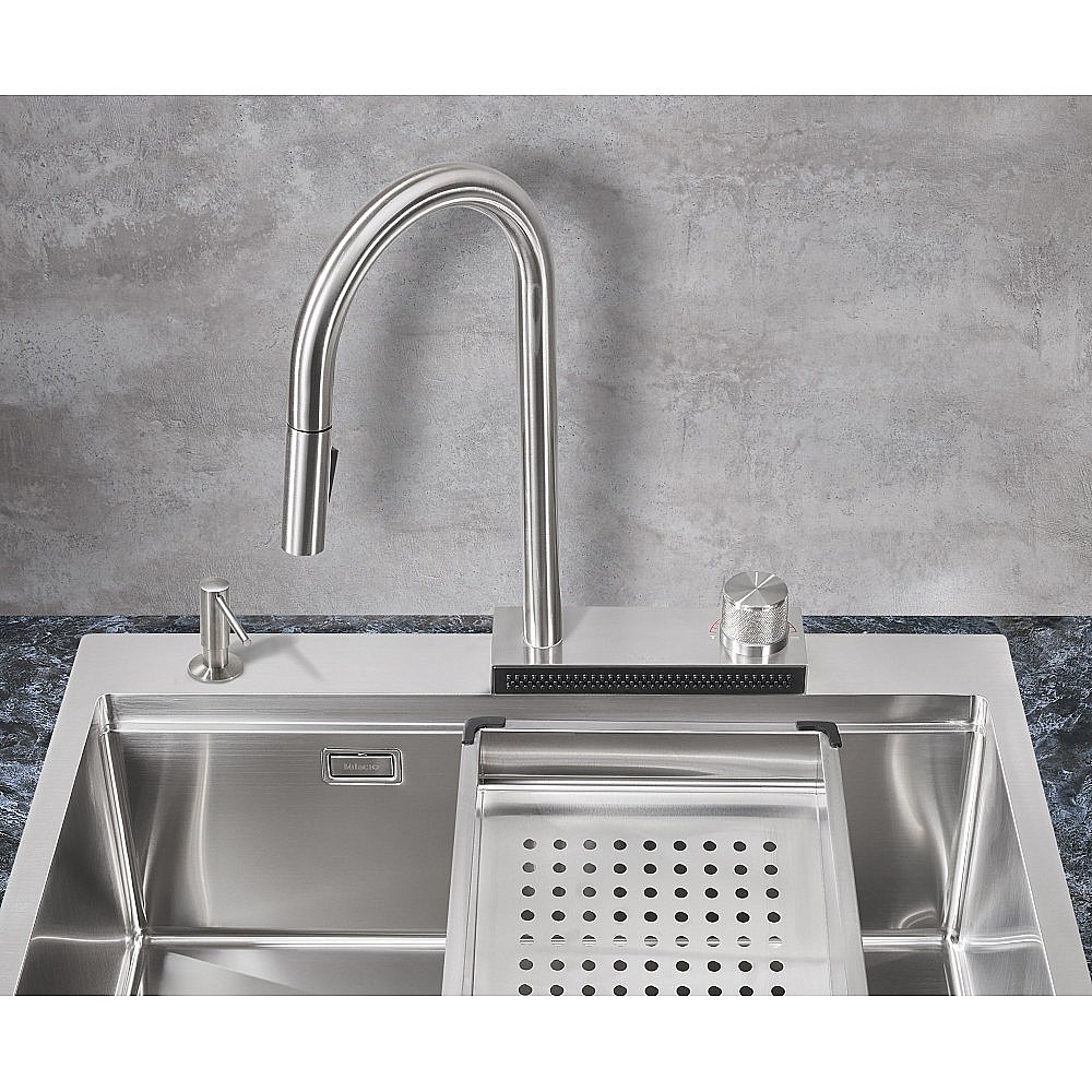 Смеситель для кухни Milacio Ultra MCU.556.SS нержавеющая сталь купить в интернет-магазине сантехники Sanbest