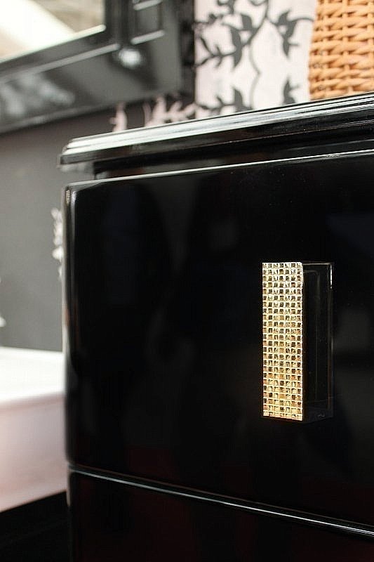 Шкаф BelBagno Prado 1100 черный глянцевый для ванной в интернет-магазине сантехники Sanbest