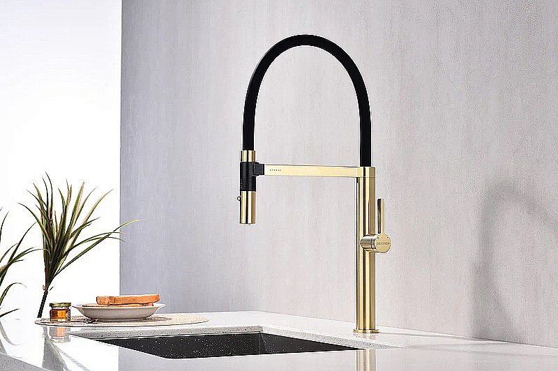 Смеситель для кухни Paulmark Leader Le214101-LG светлое  золото купить в интернет-магазине сантехники Sanbest