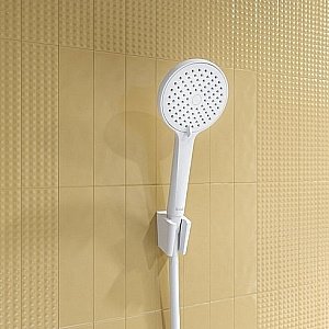 Душевая лейка Iddis Ray RAY3F0Wi18 белая купить в интернет-магазине сантехники Sanbest