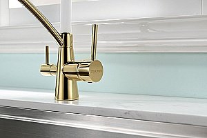 Смеситель для кухни Paulmark Sigen Si213111-GW Золото, Белый купить в интернет-магазине сантехники Sanbest