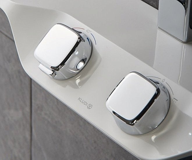 Душевая система Kludi Coockpit Discovery 802009100 купить в интернет-магазине сантехники Sanbest