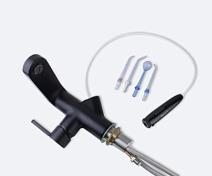 Смеситель для раковины с ирригатором Bronze de Luxe Optimal 10188B черный купить в интернет-магазине сантехники Sanbest