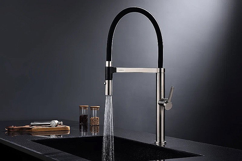 Смеситель для кухни Paulmark Leader Le214101-BS брашированная сталь купить в интернет-магазине сантехники Sanbest