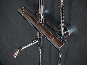 Душевая система Laguraty Thermostat 17050 купить в интернет-магазине сантехники Sanbest