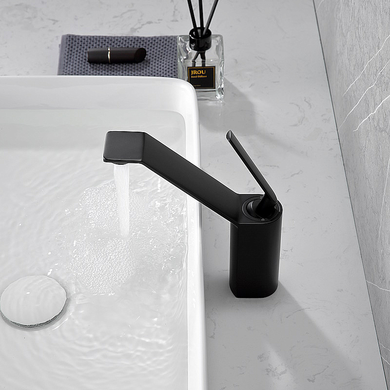 Смеситель для раковины Elghansa URBAN XQ 16H3301-Black черный купить в интернет-магазине сантехники Sanbest