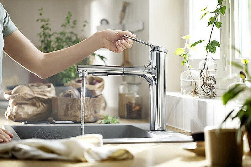 Смеситель для кухни Hansgrohe Zesis M33 74801800 нержавеющая сталь купить в интернет-магазине сантехники Sanbest