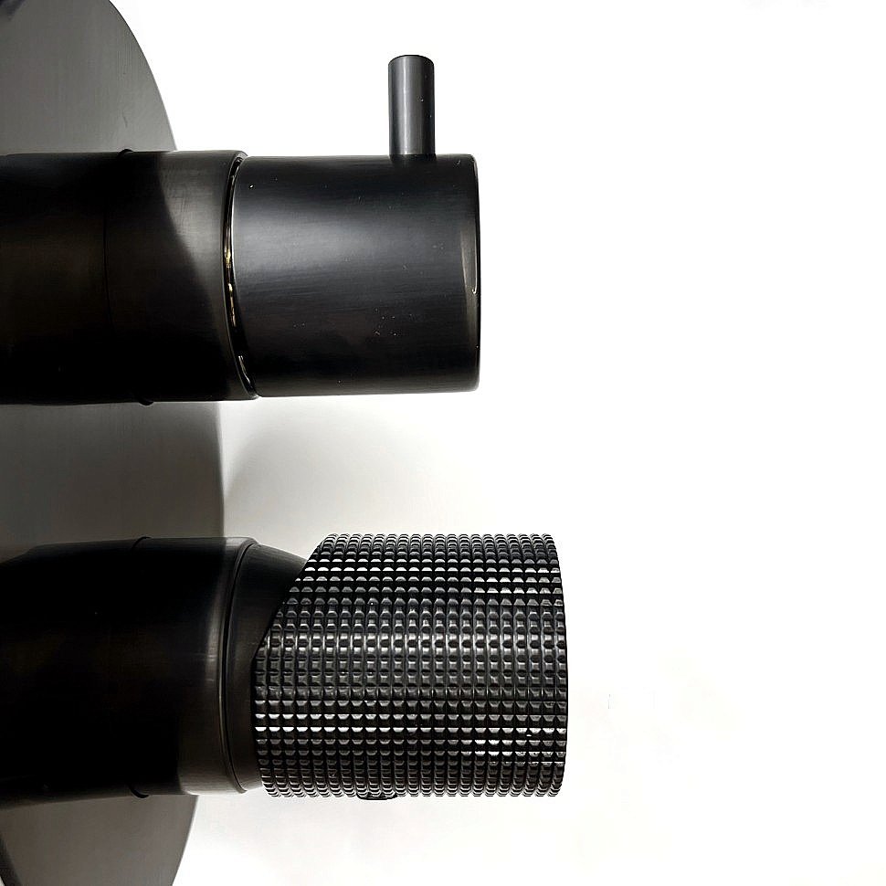 Смеситель для душа PAINI Cox grip 7GPZ6911 черный матовый купить в интернет-магазине сантехники Sanbest