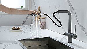 Смеситель для кухни Paulmark Serpentine Se213222-GRM серый металлик купить в интернет-магазине сантехники Sanbest