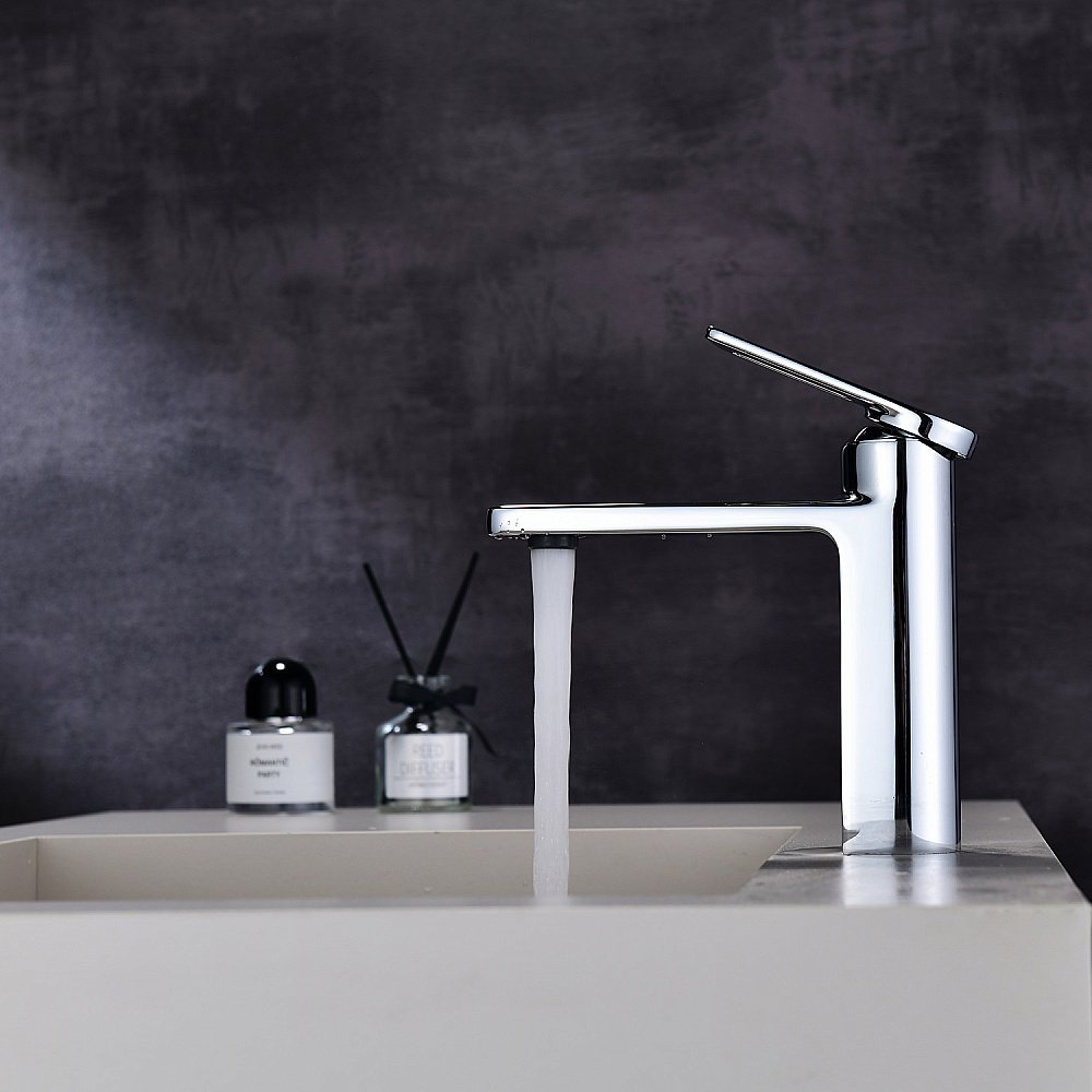 Смеситель для раковины Black&white Gravity GF-7103-С хром купить в интернет-магазине сантехники Sanbest