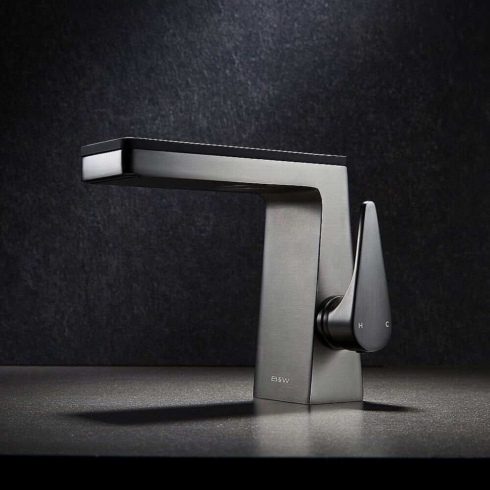 Смеситель для раковины Black&White Universe U7330 купить в интернет-магазине сантехники Sanbest