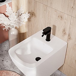 Инсталляция для биде со смесителем WasserKraft Naab 86BDT.050.WH.SQ7406 белая панель/смеситель черный Soft-touch купить в интернет-магазине сантехники Sanbest