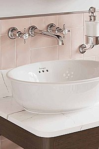 Диспенсер Burlington Guild GU011C хром/белый купить в интернет-магазине сантехники Sanbest