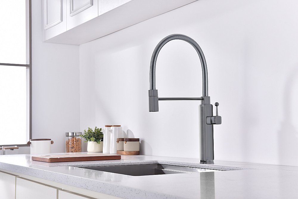 Смеситель для кухни Vincea VKF-101GM вороненая сталь купить в интернет-магазине сантехники Sanbest