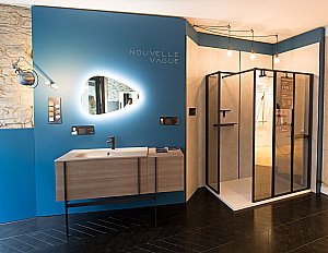 Душевое ограждение Jacob Delafon Nouvelle Vague 120 боковая стенка 120 зеркальное/черный купить в интернет-магазине Sanbest