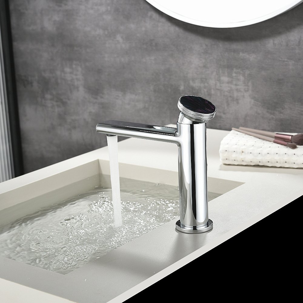 Смеситель для раковины Black&white Gravity GF-7107-С хром купить в интернет-магазине сантехники Sanbest