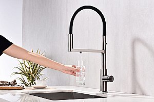 Смеситель для кухни Paulmark Tornado To213402-GM вороненая сталь купить в интернет-магазине сантехники Sanbest