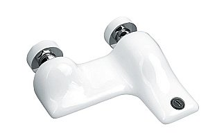 Смеситель для ванны Timo Helmi 4014/00-16Y хром,белый купить в интернет-магазине сантехники Sanbest